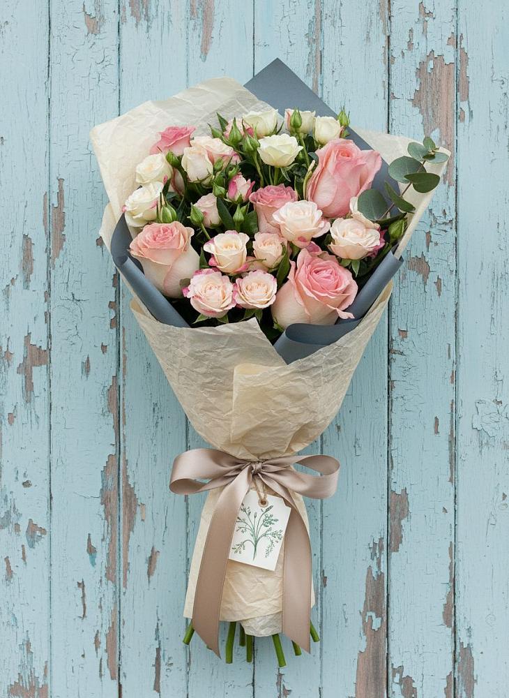 Букет цветов из: Розы в Бжедугхабле