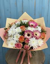 Букет цветов из:  Розы, Герберы и Хризантемы в Бжедугхабле
