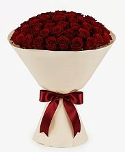 Букет 101 Бордовая роза Блэк Бакарра в Бжедугхабле