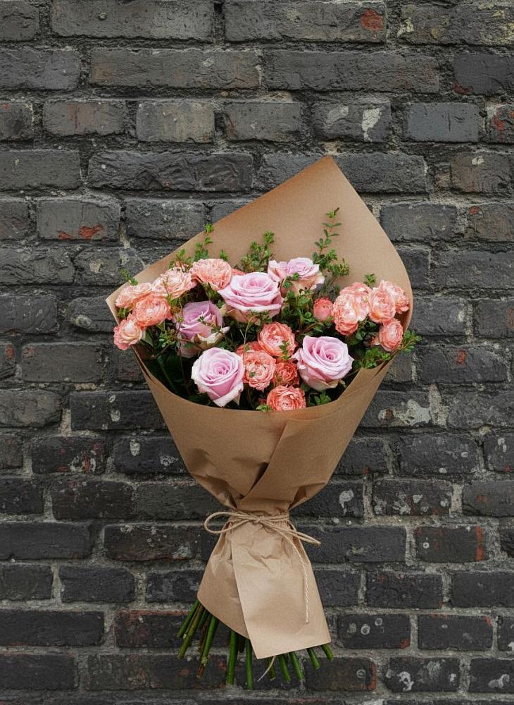 Букет цветов из: Розы в Бжедугхабле