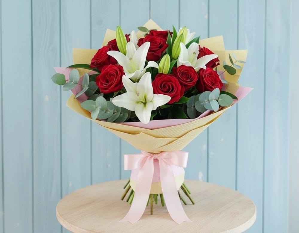Букет цветов из: Лилии и Розы в Бжедугхабле